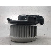 MOTEUR VENTILATEUR CHAUFFAGE TOYOTA YARIS