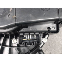 MOTEUR VENTILATEUR CHAUFFAGE TOYOTA YARIS