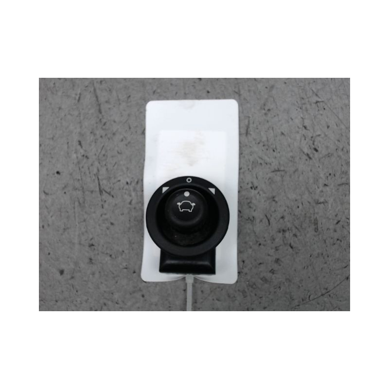 COMMANDE RETROVISSEUR EXTERIEUR ELECTRIQUE FORD ECOSPORT
