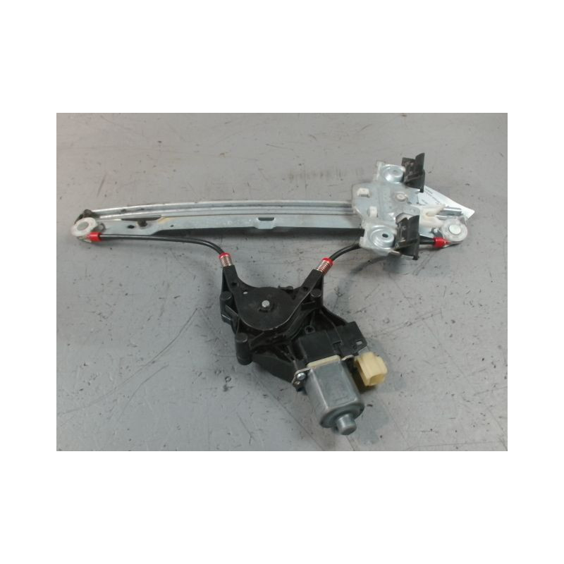 MECANISME+MOTEUR LEVE-GLACE AVANT DROIT FORD FIESTA 2010-