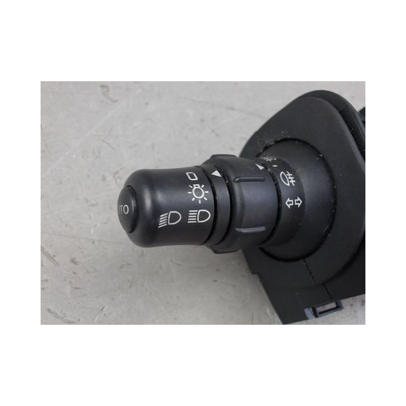 COMMANDE CLIGNOTANT RENAULT MEGANE