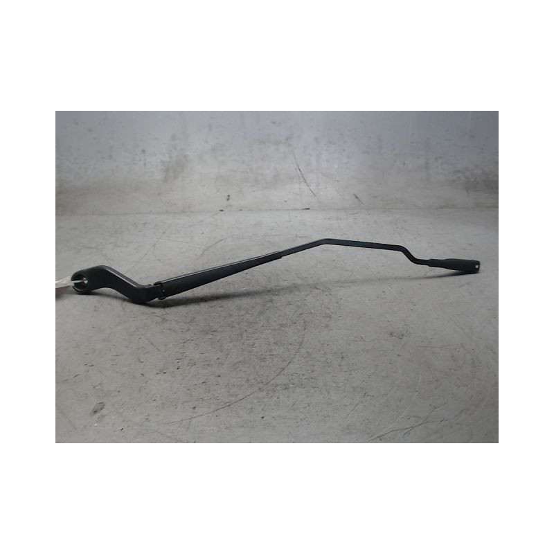 BRAS ESSUIE-GLACE AVANT DROIT FORD ECOSPORT