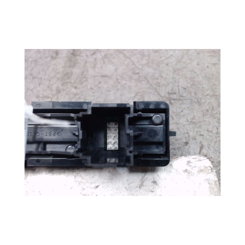 BOUTON DE WARNING OPEL ZAFIRA