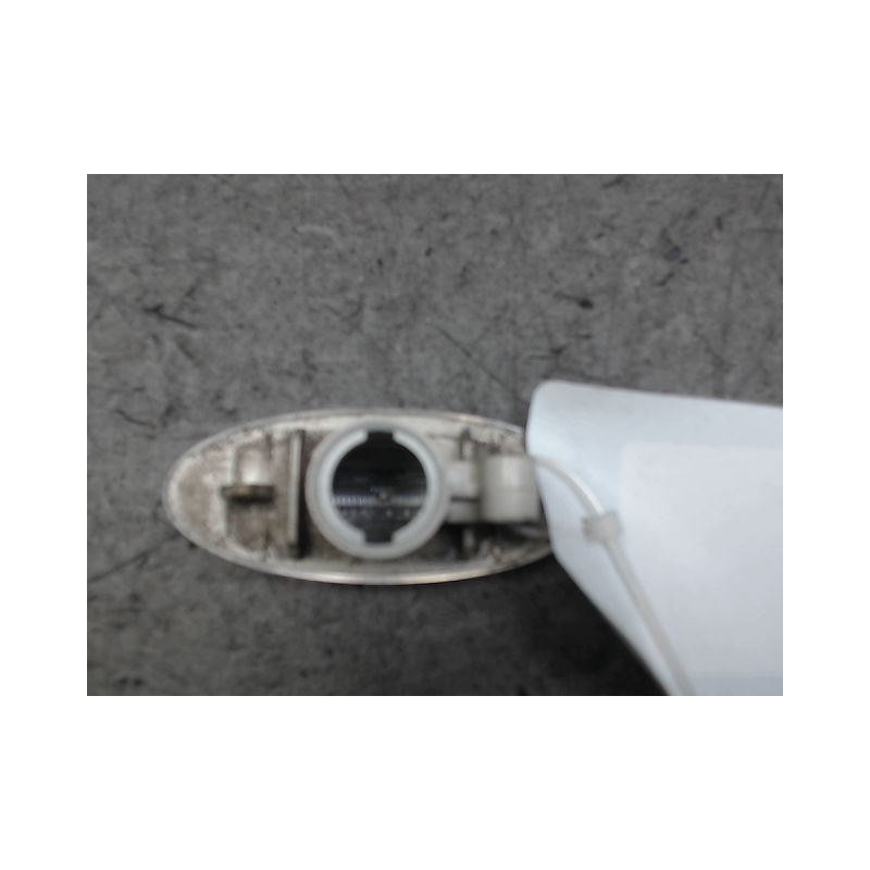 REPETITEUR AILE GAUCHE NISSAN JUKE