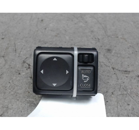 COMMANDE RETROVISSEUR EXT ELECTRIQUE