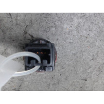 BOUTON DE WARNING NISSAN JUKE