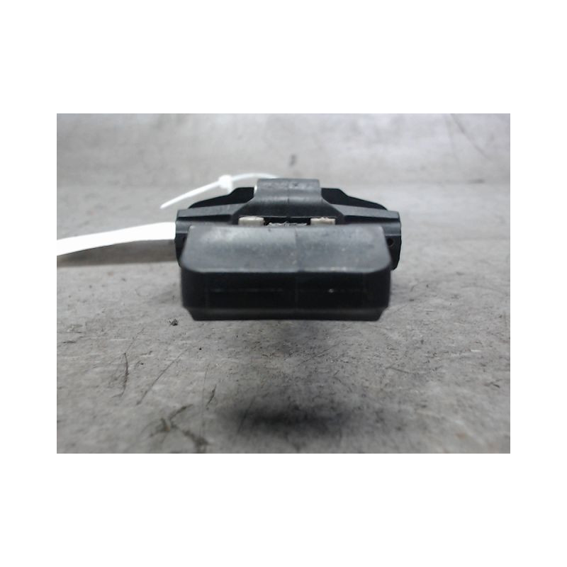 TIRANT PORTE AVANT GAUCHE FORD FOCUS