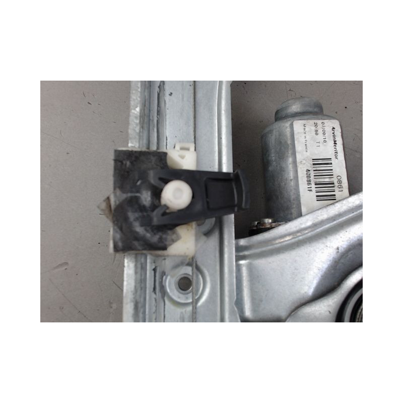 MECANISME LEVE-GLACE AVANT DROIT RENAULT CLIO