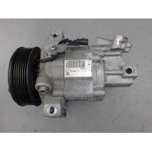 COMPRESSEUR AIR CONDITIONNE DACIA SANDERO