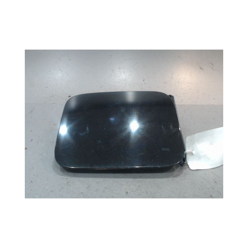 VOLET DE TRAPPE CARBURANT NISSAN JUKE