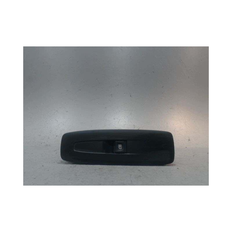 COMMANDE LEVE-GLACE PORTE AVD RENAULT MEGANE
