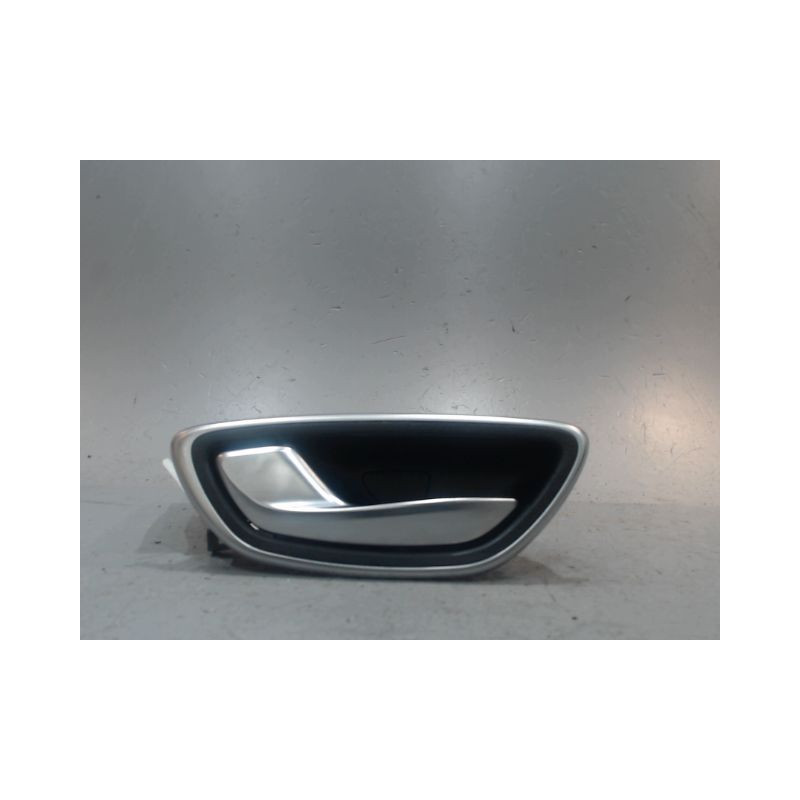 POIGNEE INTERIEURE PORTE AVANT GAUCHE RENAULT MEGANE