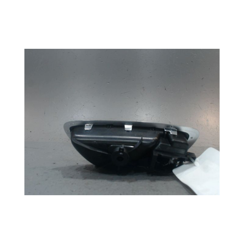 POIGNEE INTERIEURE PORTE AVANT GAUCHE RENAULT MEGANE