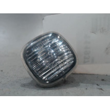 REPETITEUR AILE DROIT SKODA ROOMSTER