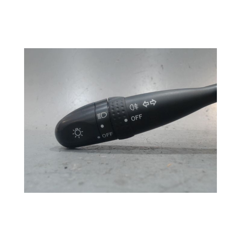 COMMANDE CLIGNOTANT SUZUKI SWIFT