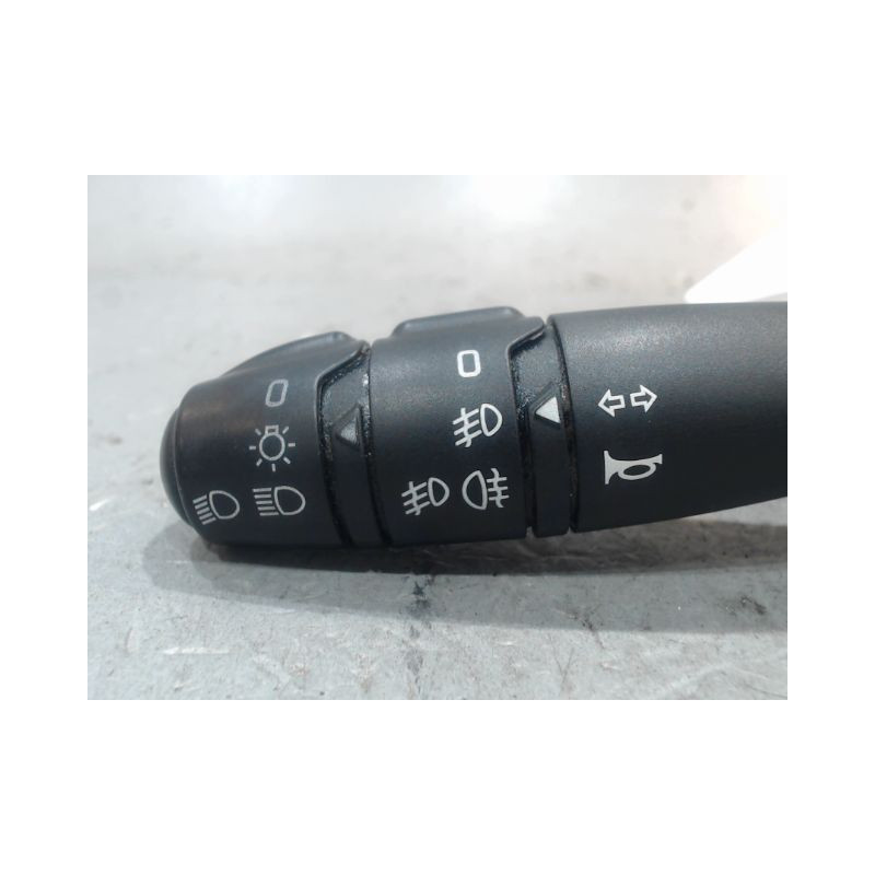 COMMANDE CLIGNOTANT RENAULT ESPACE
