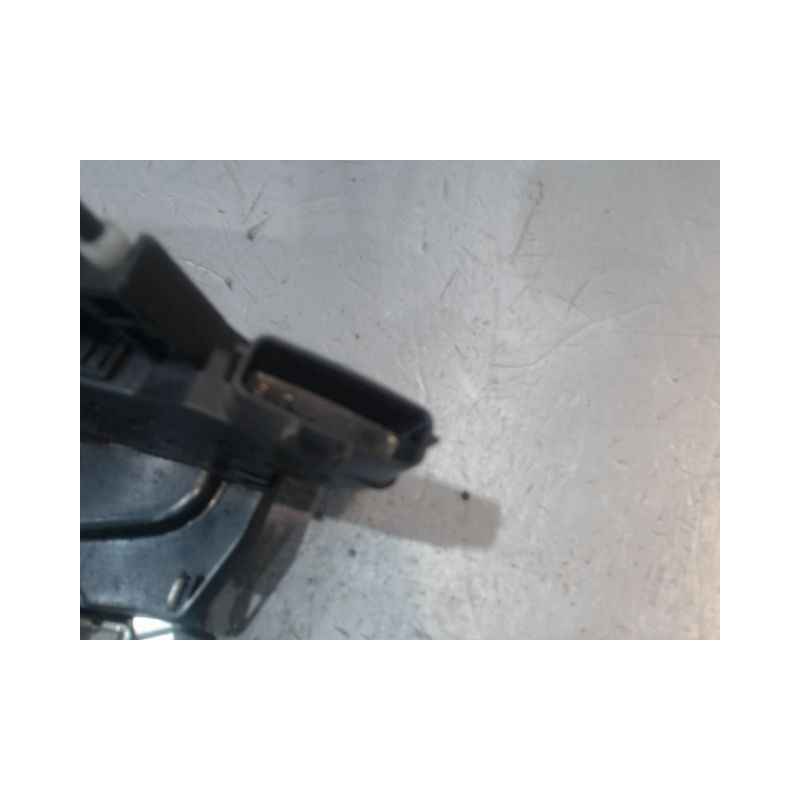 SYSTEME CONDAMNATION AVANT DROIT NISSAN MICRA