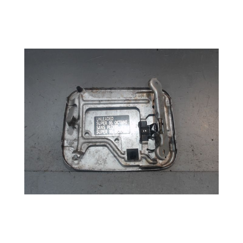 VOLET DE TRAPPE CARBURANT NISSAN MICRA