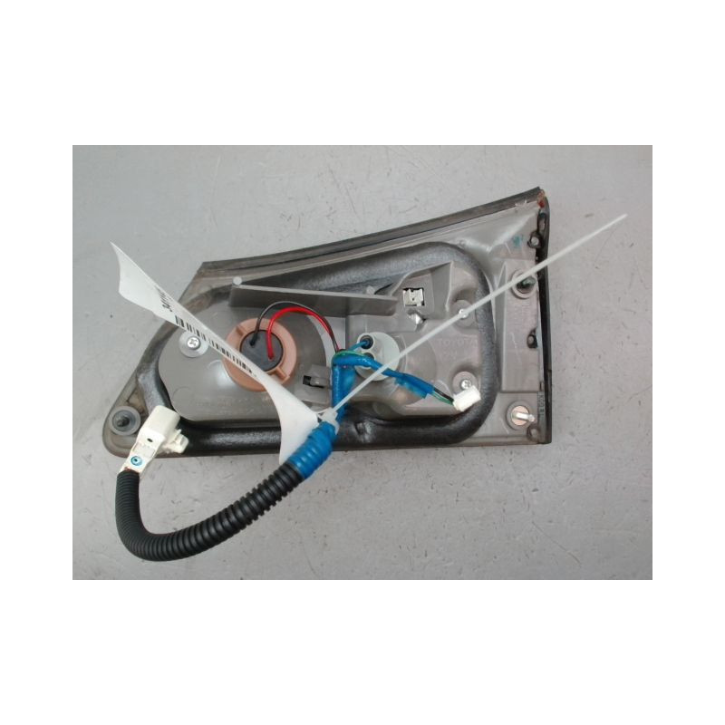 FEU ARRIERE INTERIEUR GAUCHE LEXUS IS 2006-
