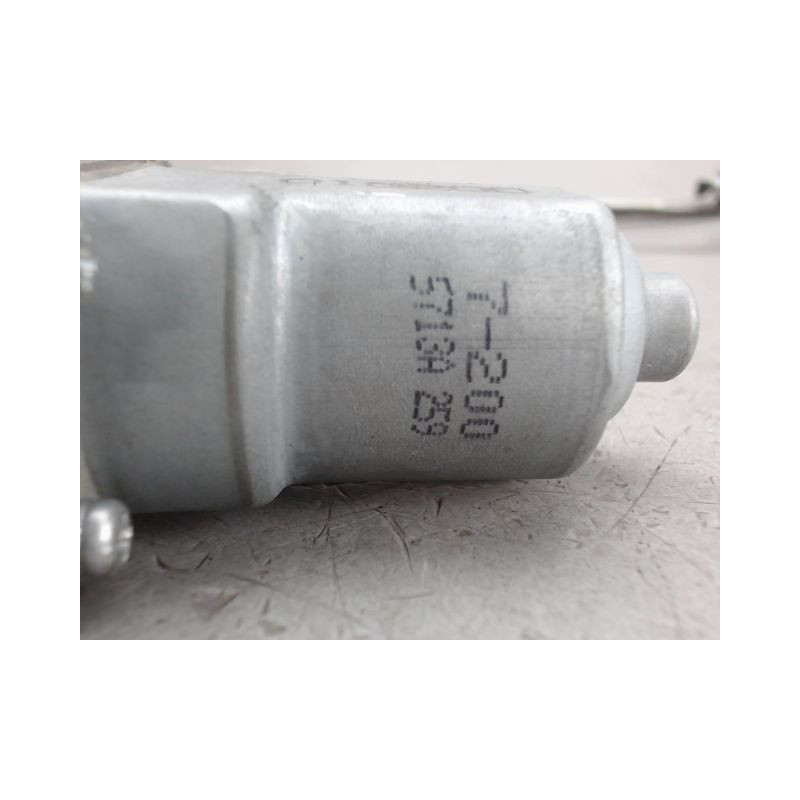 MECANISME LEVE-GLACE AVANT GAUCHE MITSUBISHI ASX