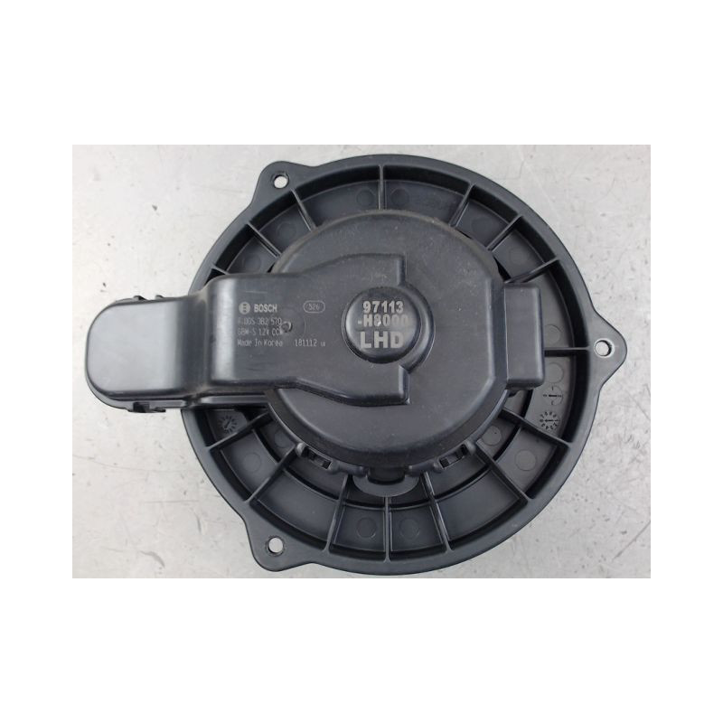MOTEUR VENTILATEUR CHAUFFAGE HYUNDAI KONA