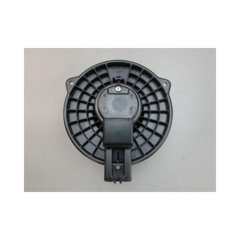 MOTEUR VENTILATEUR CHAUFFAGE MAZDA CX-5