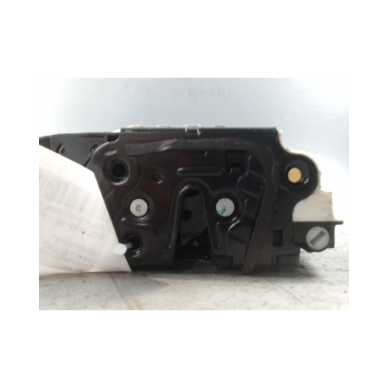 SYSTEME CONDAMNATION ARRIERE GAUCHE VOLKSWAGEN POLO 2009-