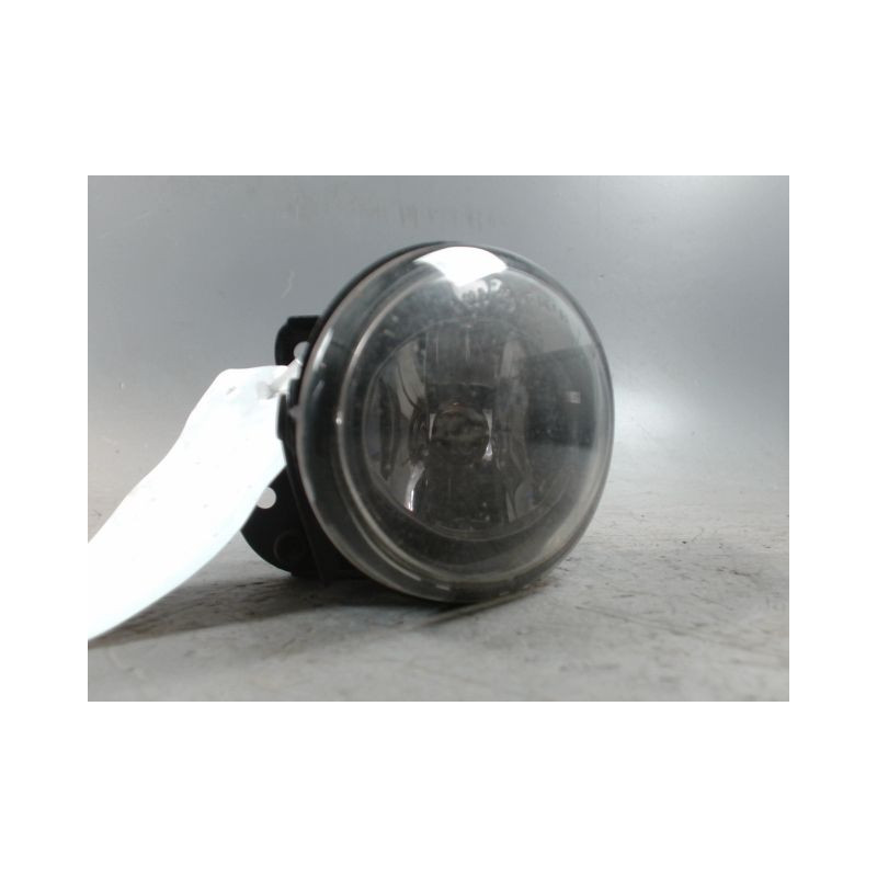PHARE ANTIBROUILLARD AVANT GAUCHE VOLKSWAGEN PASSAT BREAK 00-05