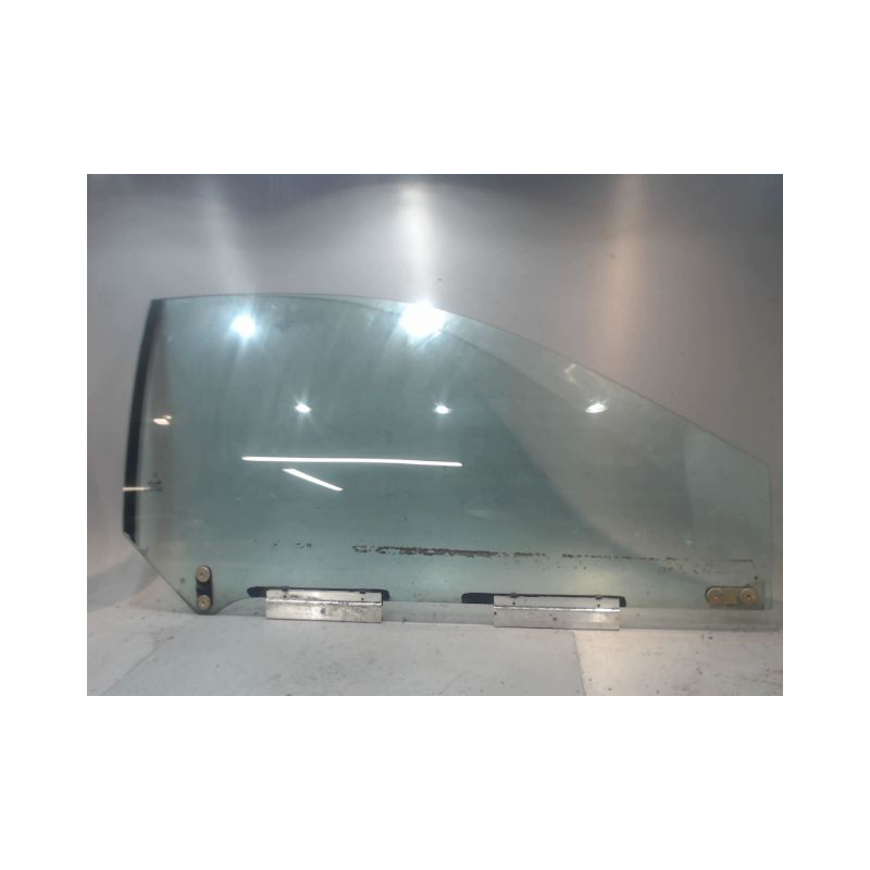 GLACE PORTE AVD PEUGEOT 406