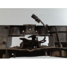 TRAVERSE SUPERIEURE ARMATURE AVANT RENAULT CLIO