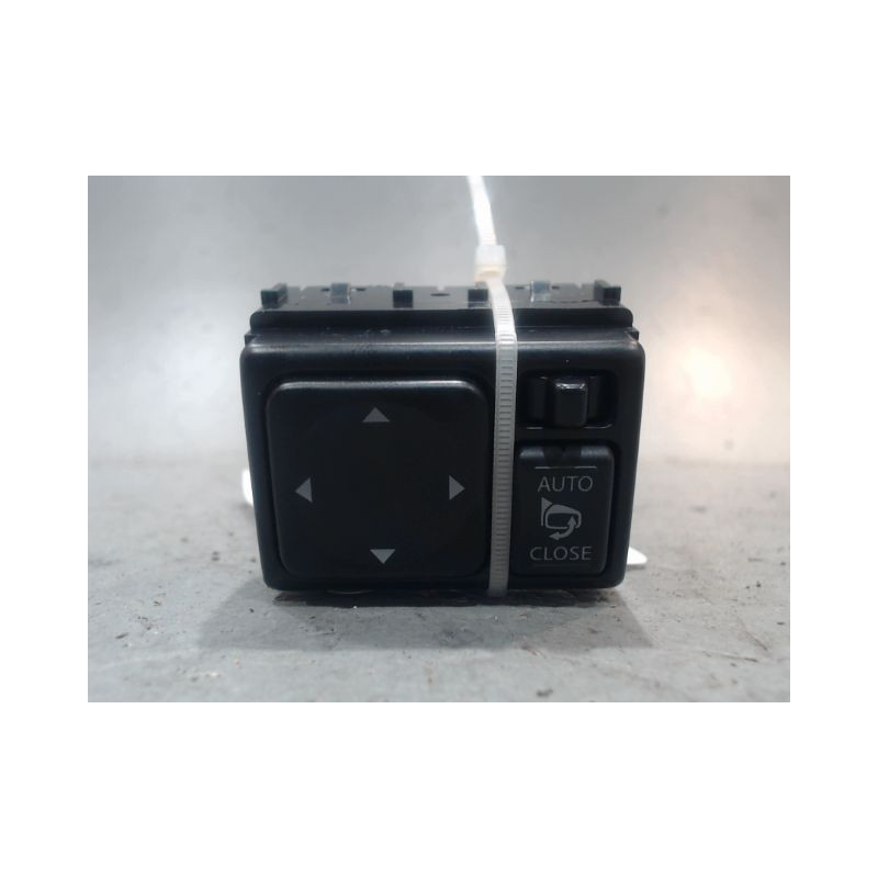 COMMANDE RETROVISSEUR EXTERIEUR ELECTRIQUE NISSAN JUKE