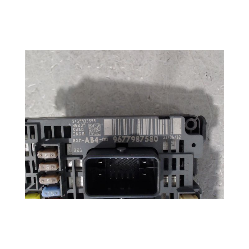 BOITE A FUSIBLES PEUGEOT 508 BERL. Phase 1 2011-...