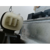 MECANISME+MOTEUR LEVE-GLACE AVANT DROIT MITSUBISHI PAJERO 2003-