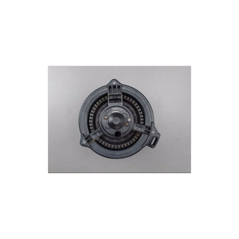 MOTEUR VENTILATEUR CHAUFFAGE TOYOTA AVENSIS VERSO 04-06