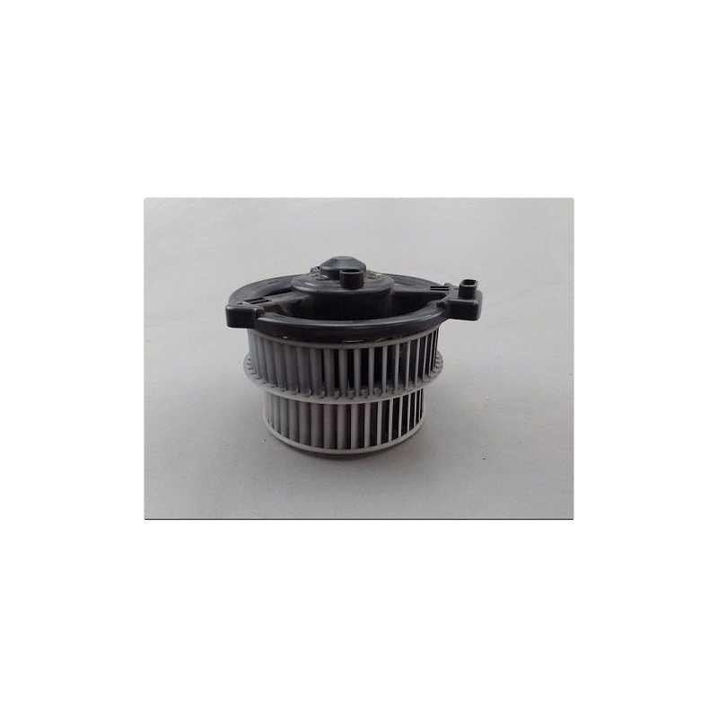 MOTEUR VENTILATEUR CHAUFFAGE TOYOTA AVENSIS VERSO 04-06
