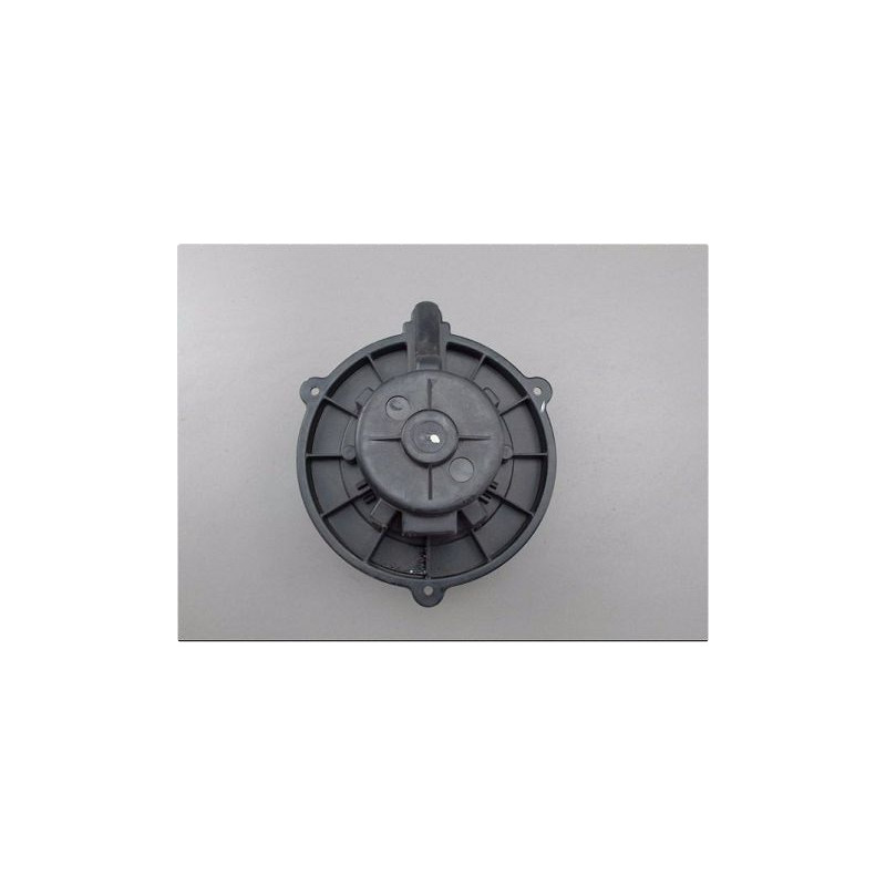 MOTEUR VENTILATEUR CHAUFFAGE KIA CERATO 5P
