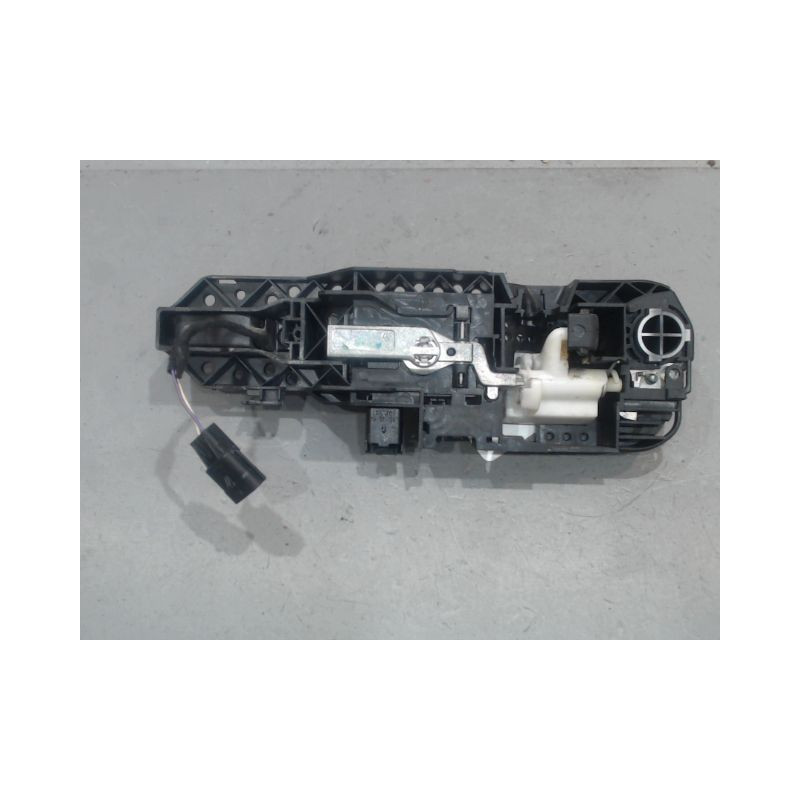POIGNEE EXTERIEURE PORTE AVANT DROIT RENAULT MEGANE