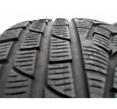 Paire de pneus PIRELLI SOTTOZERO 215 45 17 91 V