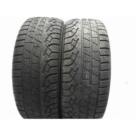 Paire de pneus PIRELLI SOTTOZERO 215 45 17 91 V