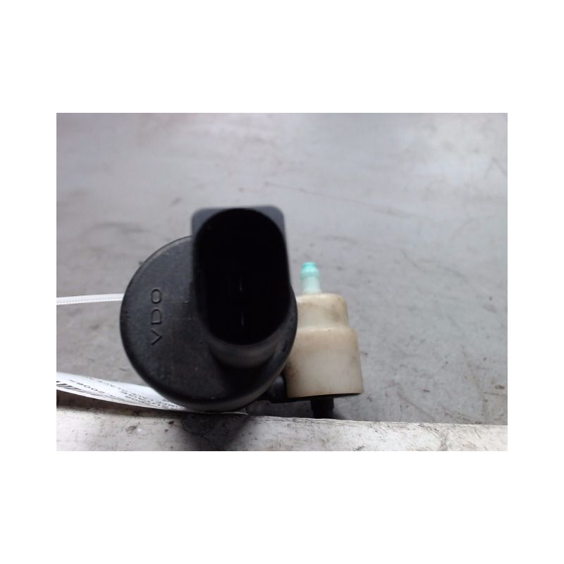 POMPE LAVE-GLACE AVANT SEAT IBIZA 2006-