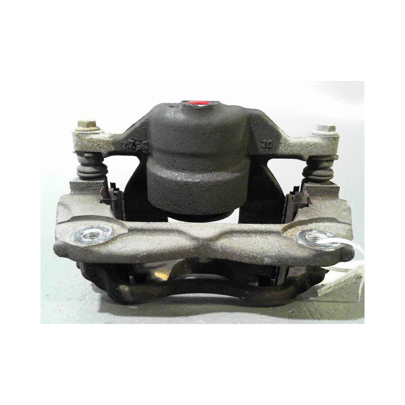 ETRIER DE FREIN AVANT DROIT TOYOTA VERSO 2010-