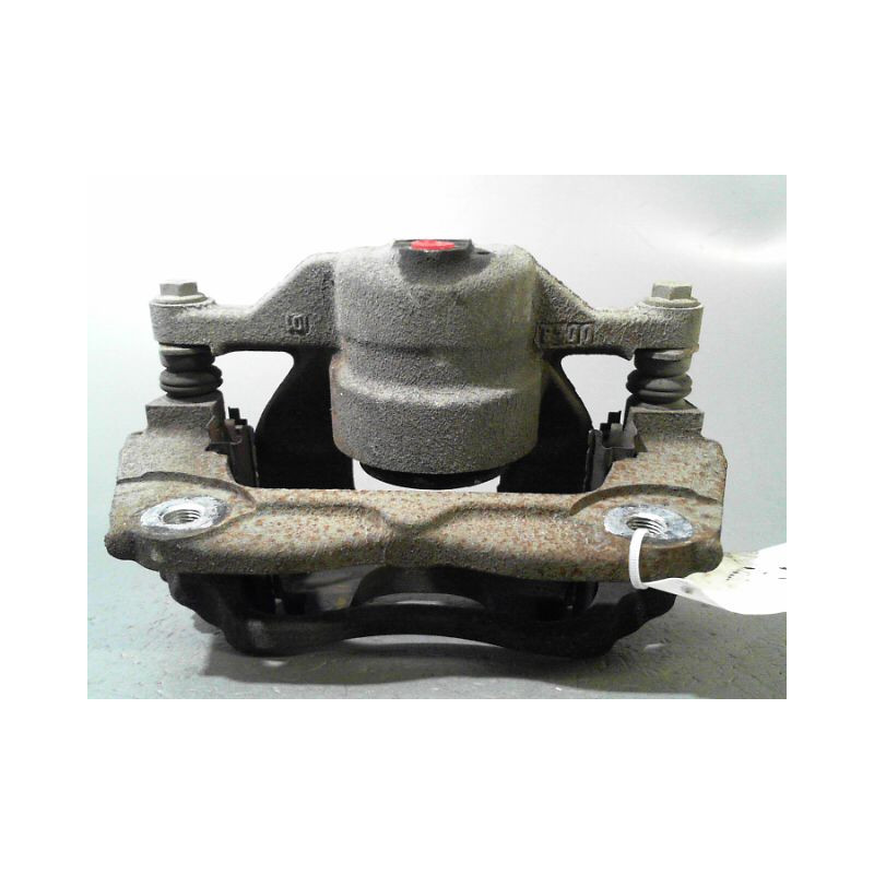 ETRIER DE FREIN AVANT GAUCHE TOYOTA VERSO 2010-