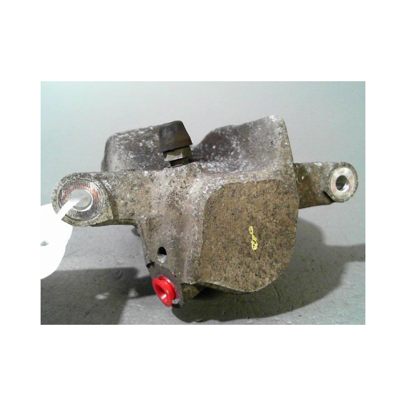 ETRIER DE FREIN ARRIERE DROIT TOYOTA VERSO 2010-