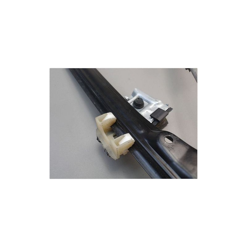 MECANISME LEVE-GLACE AVANT DROIT VOLKSWAGEN POLO