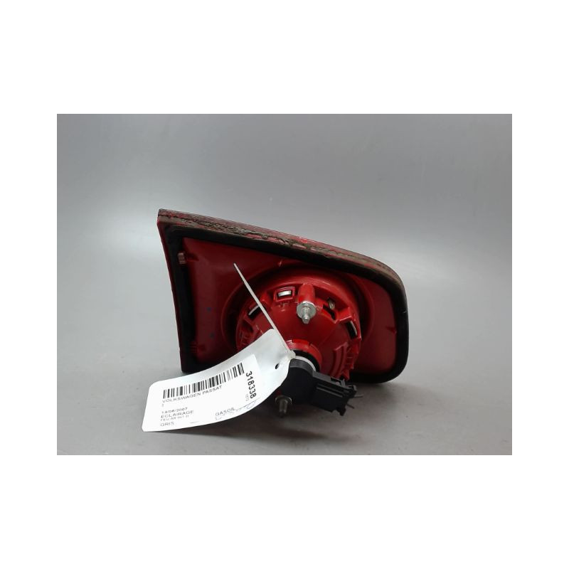 FEU ARRIERE INTERIEUR DROIT VOLKSWAGEN PASSAT SW 2005-
