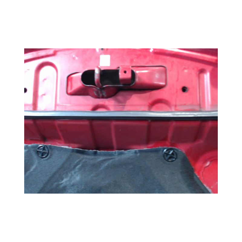 CAPOT NISSAN NOTE