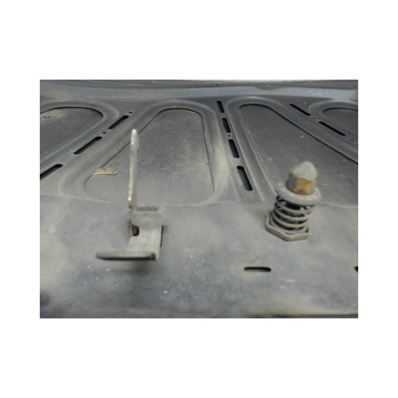CAPOT OPEL CORSA
