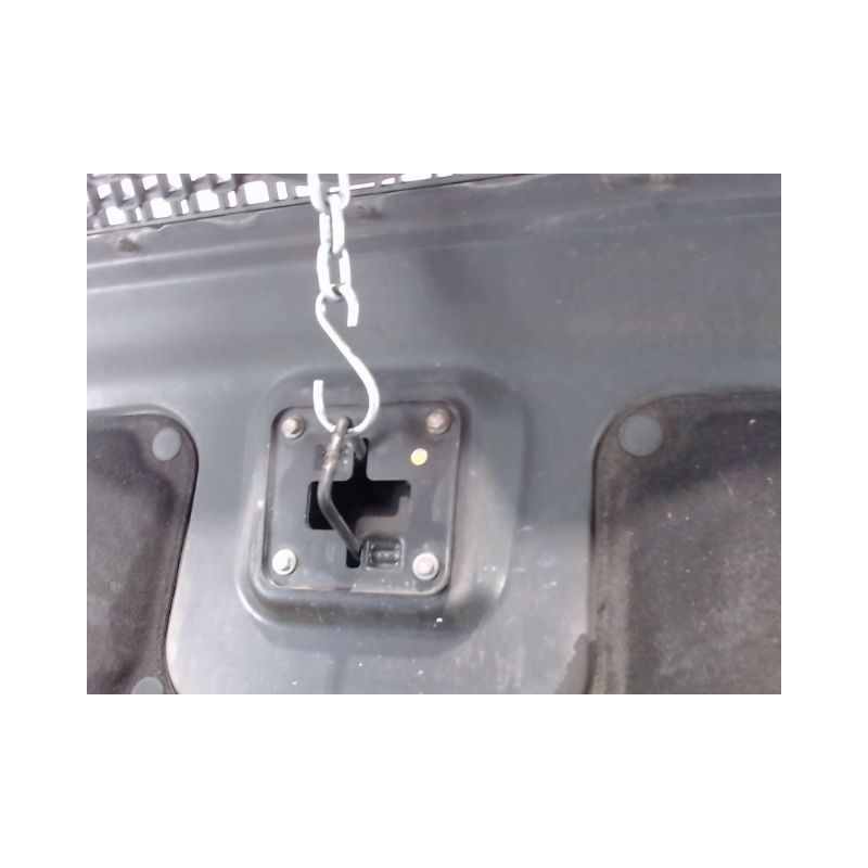 CAPOT FORD FUSION 2005-