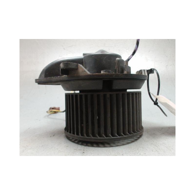 MOTEUR VENTILATEUR CHAUFFAGE RENAULT MASTER MOYEN SUREL 98-2003