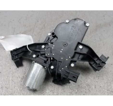 MOTEUR ESSUIE-GLACE AR